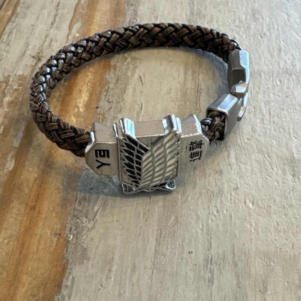 Preowned Attack On Titan/Shingeki no Kyojin Wings of Freedom Anime Bracelet